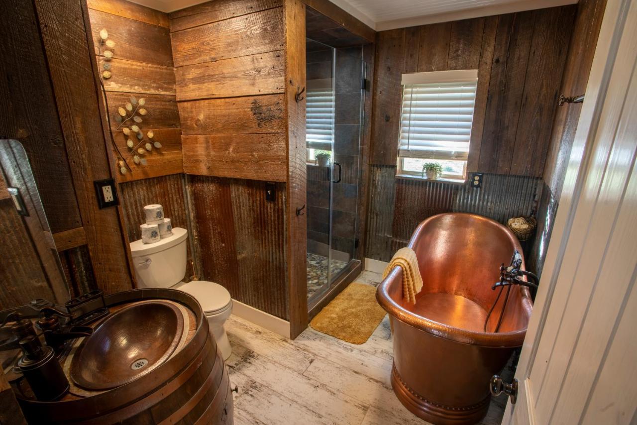Nebo'S Foot, Hiking And Biking Escape With Game Shed Villa Dardanelle Exterior photo