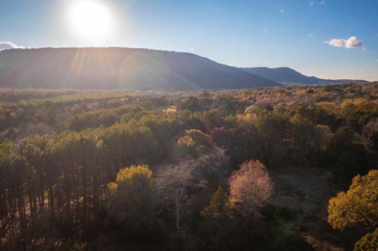 Nebo'S Foot, Hiking And Biking Escape With Game Shed Villa Dardanelle Exterior photo
